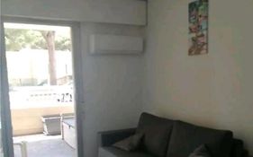 Studio Port De Hyeres